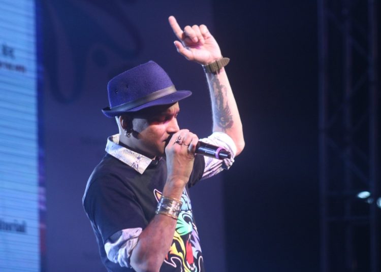 Zubeen Garg! বঙাইগাঁৱত নিষিদ্ধ জুবিন গাৰ্গঃ ৰঙালী বিহুত আছিল দুটাকৈ অনুষ্ঠানঃ 1 অন্য বৰ্ষদৰে খাৰঘুলিৰ পৰাই শিল্পী জুবিনে আৰম্ভ কৰিলে ৰঙালী বিহু অনুষ্ঠান: