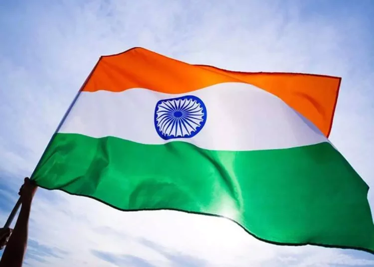স্বাধীনতা দিৱসৰ দিনা পতাকা উত্তোলনৰ সময়ত মনত ৰাখিবলগীয়া কিছু কথা: 1 স্বাধীনতা দিৱসৰ দিনা পতাকা উত্তোলনৰ সময়ত মনত ৰাখিবলগীয়া কিছু কথা: