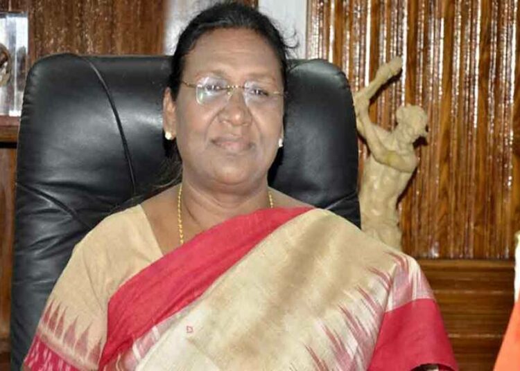 ৰাষ্ট্ৰপতিৰ জিলা ময়ুৰভঞ্জত নতুন বিমানবন্দৰৰ অনুমোদন কেন্দ্ৰৰ 1 ৰাষ্ট্ৰপতিৰ জিলা ময়ুৰভঞ্জত নতুন বিমানবন্দৰৰ অনুমোদন কেন্দ্ৰৰ