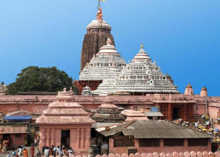 পুৰীৰ জগন্নাথ মন্দিৰত নিগনিৰ তাণ্ডৱ, বিপদত কৰ্তৃপক্ষ 1 পুৰীৰ জগন্নাথ মন্দিৰত নিগনিৰ তাণ্ডৱ, বিপদত কৰ্তৃপক্ষ