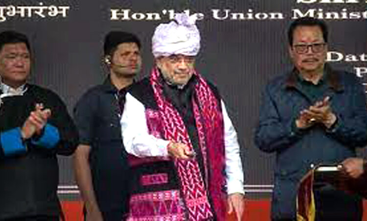 বেজীৰ আগৰ সমান মাটিও কোনেও দখল কৰিব নোৱাৰে! অৰুণাচলত গৈ চীনক প্ৰত্যাহ্বান অমিত শ্বাহৰ 1 বেজীৰ আগৰ সমান মাটিও কোনেও দখল কৰিব নোৱাৰে! অৰুণাচলত গৈ চীনক প্ৰত্যাহ্বান অমিত শ্বাহৰ