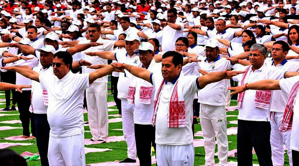 Yoga Mohotsav-2023 I ডিব্ৰুগড়ত হ'ব ১০০ খন বিছনাযুক্ত যোগ হস্পিটেল : কেন্দ্ৰীয় মন্ত্ৰী সৰ্বানন্দ সোণোৱালৰ ঘোষণা 3 ডিব্ৰুগড়