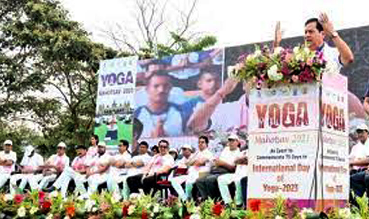 Yoga Mohotsav-2023 I ডিব্ৰুগড়ত হ'ব ১০০ খন বিছনাযুক্ত যোগ হস্পিটেল : কেন্দ্ৰীয় মন্ত্ৰী সৰ্বানন্দ সোণোৱালৰ ঘোষণা 1 Yoga Mohotsav-2023 I ডিব্ৰুগড়ত হ’ব ১০০ খন বিছনাযুক্ত যোগ হস্পিটেল : কেন্দ্ৰীয় মন্ত্ৰী সৰ্বানন্দ সোণোৱালৰ ঘোষণা