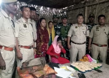 Drugs Seized I লাহৰিজানত আৰক্ষীৰ তালাচীত মহিলাৰ পৰা উদ্ধাৰ বুজন পৰিমাণৰ হেৰ'ইন 2 Drugs Seized I লাহৰিজানত আৰক্ষীৰ তালাচীত মহিলাৰ পৰা উদ্ধাৰ বুজন পৰিমাণৰ হেৰ’ইন