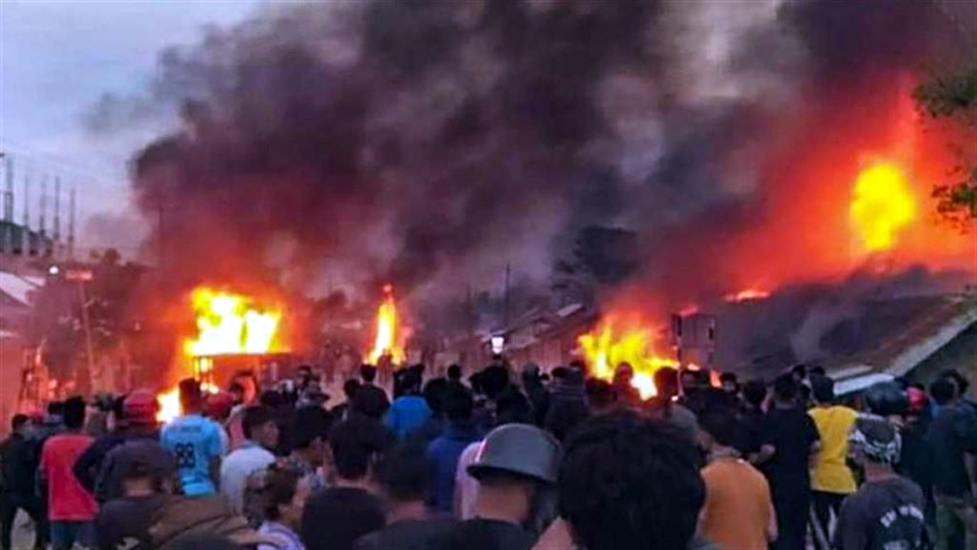 Clashes in Manipur I মণিপুৰ সংঘৰ্ষত নিহতৰ পৰিয়ালক ১০ লাখকৈ ক্ষতিপূৰণৰ ঘোষণা কেন্দ্ৰ আৰু ৰাজ্য চৰকাৰৰ 3 মণিপুৰ সংঘৰ্ষ