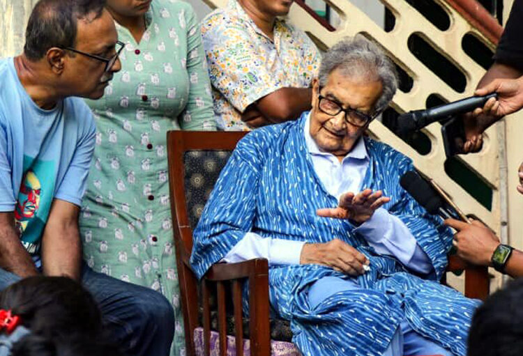 Economist Amartya Sen I অভিন্ন দেৱানী বিধি বিজেপিৰ প্ৰবঞ্চনা, প্ৰকৃত লক্ষ্য হিন্দু ৰাষ্ট্ৰ প্ৰতিষ্ঠা : অমৰ্ত্য সেনৰ দাবী 1 Economist Amartya Sen I অভিন্ন দেৱানী বিধি বিজেপিৰ প্ৰবঞ্চনা, প্ৰকৃত লক্ষ্য হিন্দু ৰাষ্ট্ৰ প্ৰতিষ্ঠা : অমৰ্ত্য সেনৰ দাবী