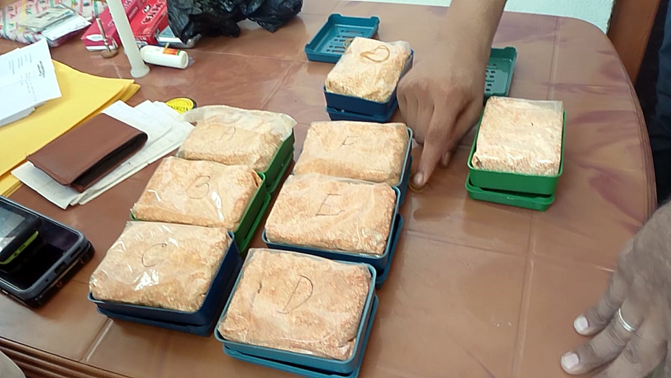 তিনিচুকীয়াত বৃহত পৰিমাণৰ ড্ৰাগছ জব্দ : ৩ সৰবৰাহকাৰী আটক 3 Drug 1 1 | ASSAM TIMES POST
