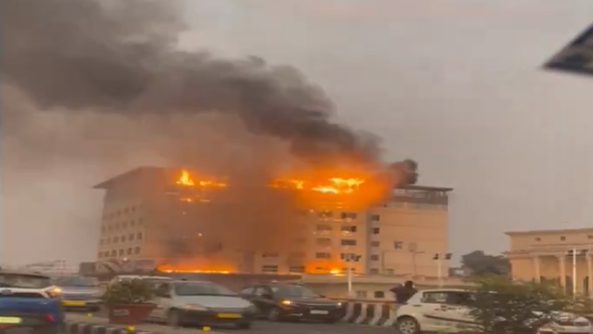 "Fire at Ankura Hospital in Hyderabad : Quickly Extinguished and No Injuries Reported." 3 Fire at Ankura Hospital in Hyderabad
