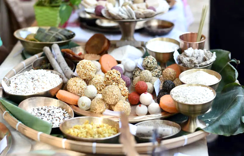 Magh bihu celebration I ভোগৰ ভোগজৰা আৰু মেজিৰ জুইৰ উত্তাপত চহকী হওক অসমীয়া জাতি 4 bihu 3 1 | ASSAM TIMES POST