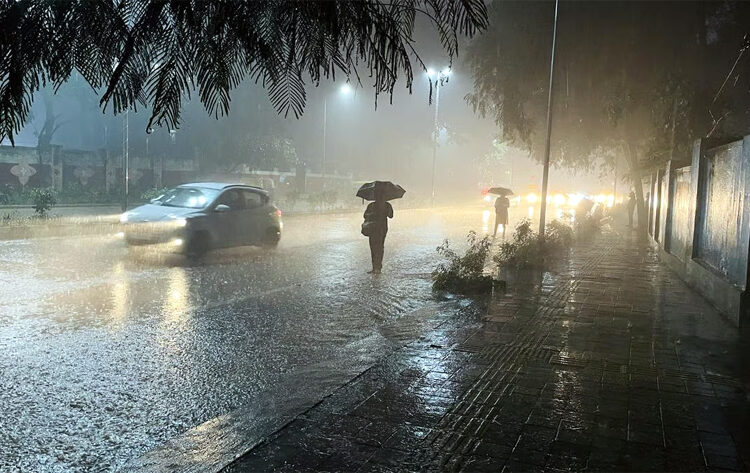 Heavy Rains Forecast in Assam : অসম-মেঘালয়ত ধাৰাসাৰ বৰষুণৰ ভৱিষ্যদ্বাণী 1 Heavy Rains Forecast in Assam : অসম-মেঘালয়ত ধাৰাসাৰ বৰষুণৰ ভৱিষ্যদ্বাণী