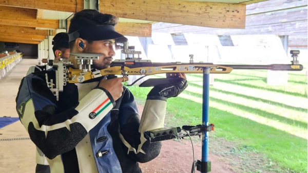 Thrilling Victory: Swapnil Kusale Advances to Paris Olympic Men's 50m Rifle Shooting Final 3 Swapnil Kusale Advances to Paris Olympic Men's 50m Rifle Shooting Final