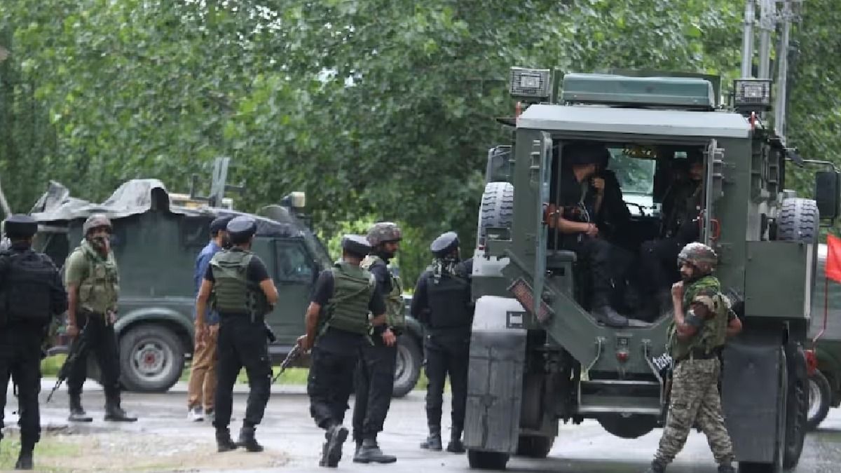 Heart-Wrenching Clash in J&K: Heroic Soldiers and Innocent Civilian Tragically Killed in Terrorist Encounter 3 Heart-Wrenching Clash in J&K