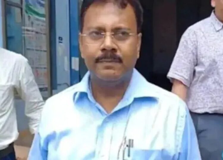 Former RG Kar Principal Arrested by CBI Over Financial Scandals and Trainee’s Tragic Death 1 Former RG Kar Principal Arrested by CBI Over Financial Scandals and Trainee’s Tragic Death