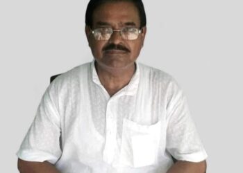 কাৰবি আংলং স্বায়ত্তশাসিত পৰিষদৰ উপাধ্যক্ষ অজিত কুমাৰ দে’ৰ দেহাৱসান