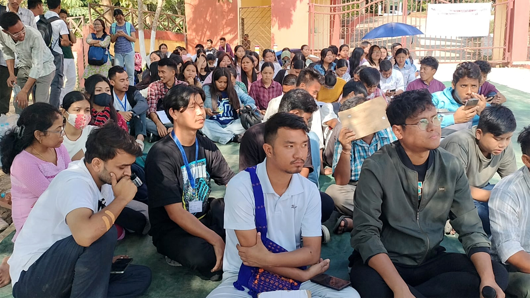 Assam University Diphu Campus I অসম বিশ্ববিদ্যালয় ডিফু চৌহদৰ ছাত্ৰ-ছাত্ৰীৰ আন্দোলন সাময়িকভাৱে স্থগিত 2 অসম বিশ্ববিদ্যালয় ডিফু চৌহদৰ ছাত্ৰ-ছাত্ৰীৰ আন্দোলন সাময়িকভাৱে স্থগিত