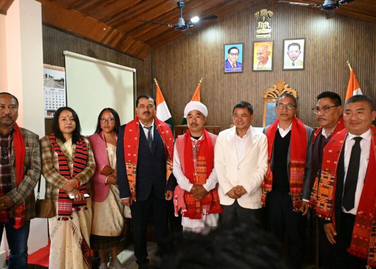 কাৰবি আংলঙৰ স্বায়ত্তশাসিত পৰিষদৰ পৰাম্পৰাগত কাষ্টমাৰী ল' কোৰ্টৰ শুভ উদ্ধোধন চিইএম তুলিৰাম ৰংহাঙৰ 1 কাৰবি আংলঙৰ স্বায়ত্তশাসিত পৰিষদৰ পৰাম্পৰাগত কাষ্টমাৰী ল’ কোৰ্টৰ শুভ উদ্ধোধন চিইএম তুলিৰাম ৰংহাঙৰ