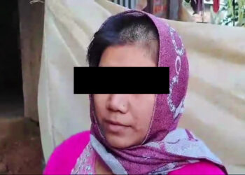Tripura Woman Harassment : ঋণ পৰিশোধ নকৰাৰ শাস্তি, এগৰাকী মহিলাক প্ৰহাৰ কৰি মুণ্ডন এদল মহিলাৰ