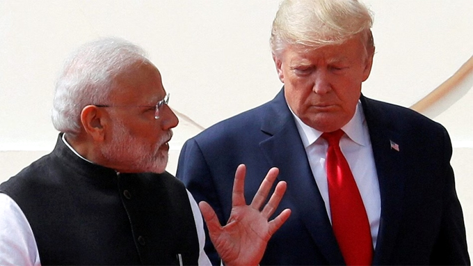 Donald Trump on Indian tariff : ট্ৰাম্পৰ ভাবুকিৰ প্ৰভাৱ, আমেৰিকাৰ ওপৰত শুল্ক হ্ৰাস কৰিব ভাৰতে 1 Donald Trump on Indian tariff : ট্ৰাম্পৰ ভাবুকিৰ প্ৰভাৱ, আমেৰিকাৰ ওপৰত শুল্ক হ্ৰাস কৰিব ভাৰতে