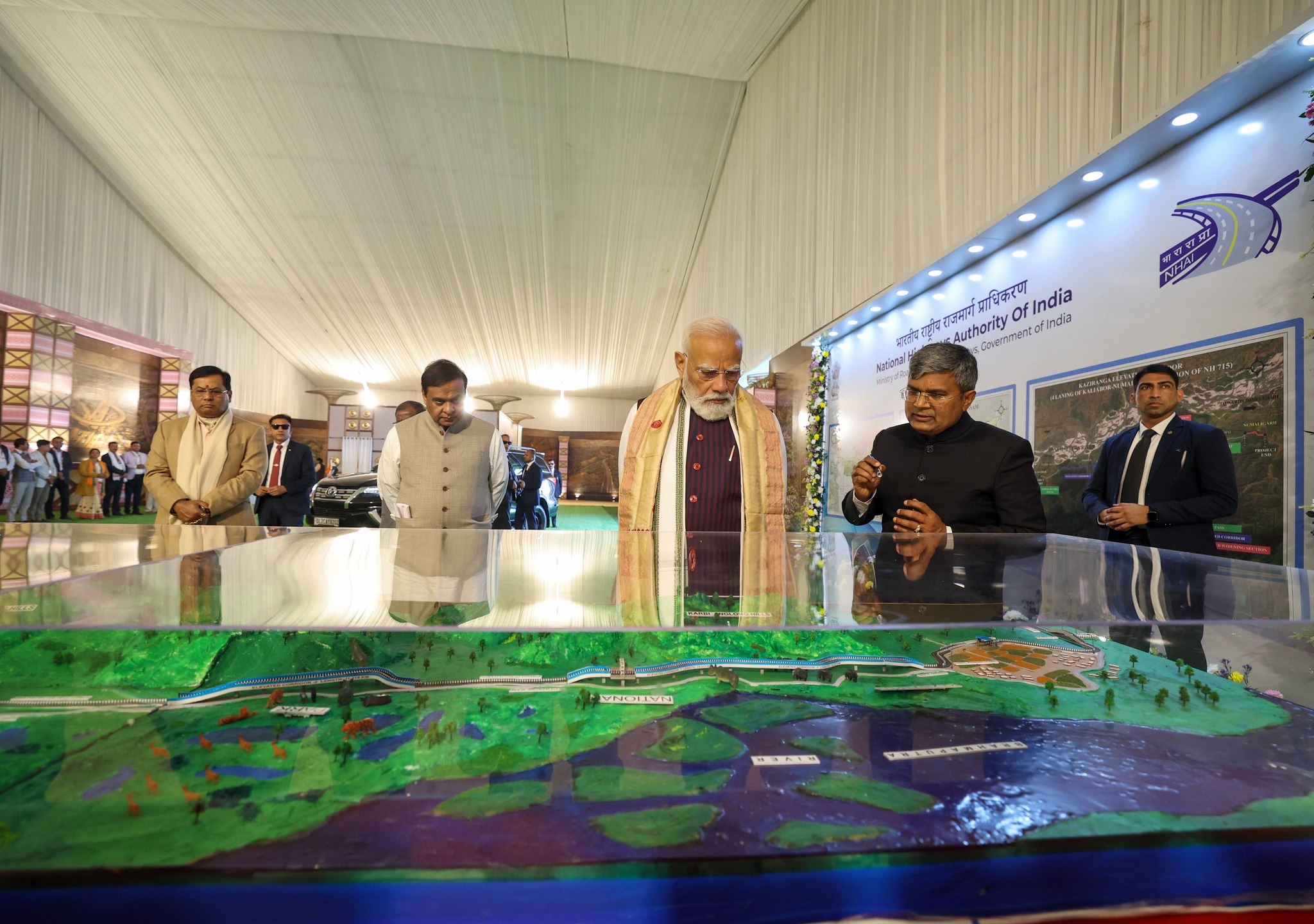 PM Modi Unveils Kaziranga Elevated Corridor to Safeguard Wildlife and Enhance Connectivity 3 PM Modi Unveils Kaziranga Elevated Corridor to Safeguard Wildlife and Enhance Connectivity