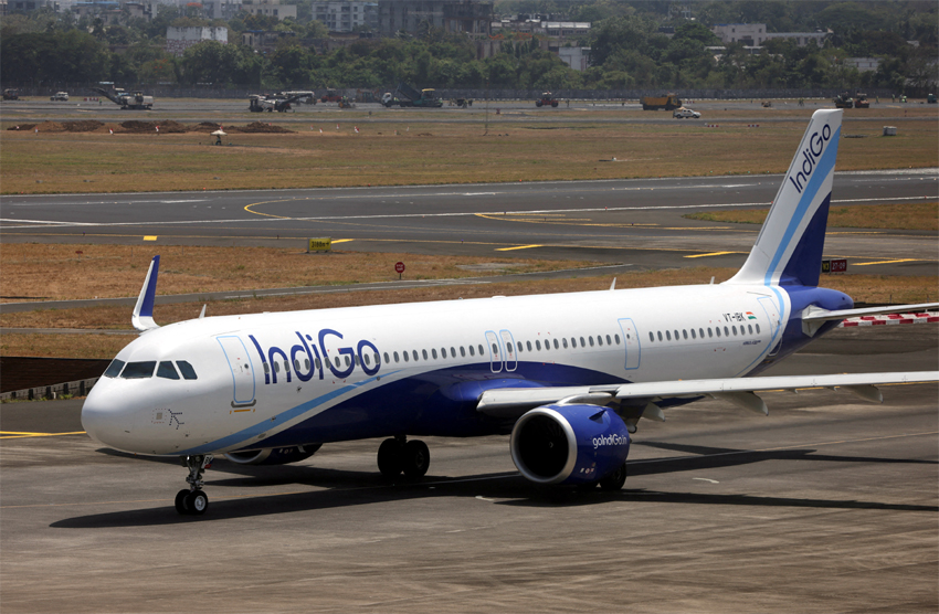 IndiGo : মাজ আকাশত ইঞ্জিন বিকল ইণ্ডিগ'ৰ বিমান, ১৬১ যাত্ৰীৰে দিল্লীত অৱতৰণ 3 indigo1 | ASSAM TIMES POST