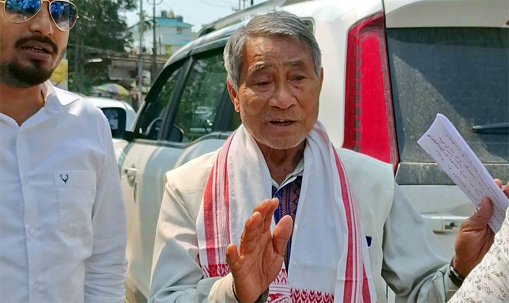 Assam Elections 2026 : অসমৰ ৰাজনীতিত নোহোৱা-নোপোজা ঘটনা, ভোটগ্ৰহণৰ এদিন পূৰ্বে দল ত্যাগ কংগ্ৰেছ প্ৰাৰ্থীৰ 3 cong | ASSAM TIMES POST